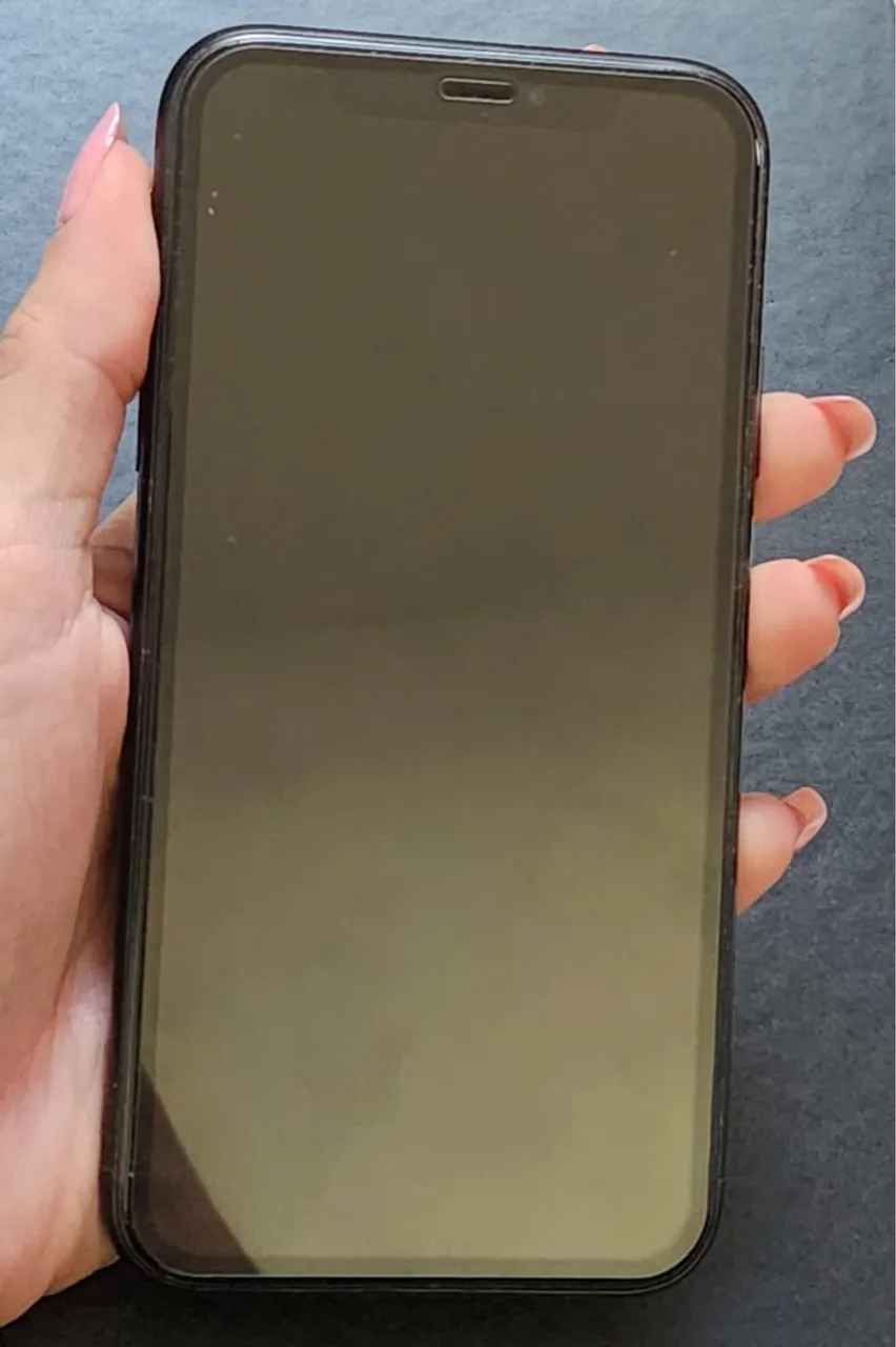 iPhone em excelente estado - Tela impecável