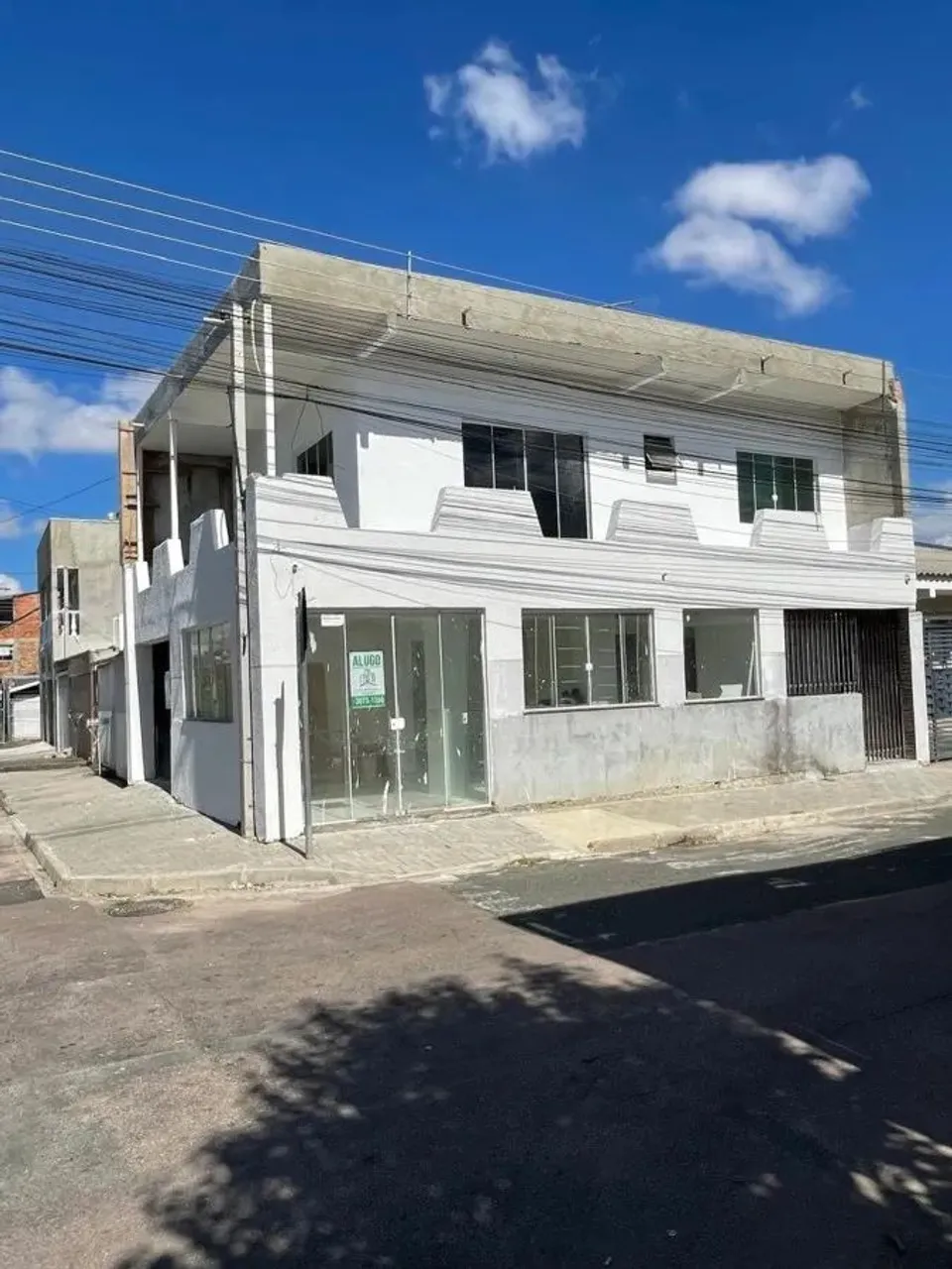 Sobrado para Locação em Curitiba, Campo Comprido, 2 dormitórios, 1 banheiro, 1 vaga