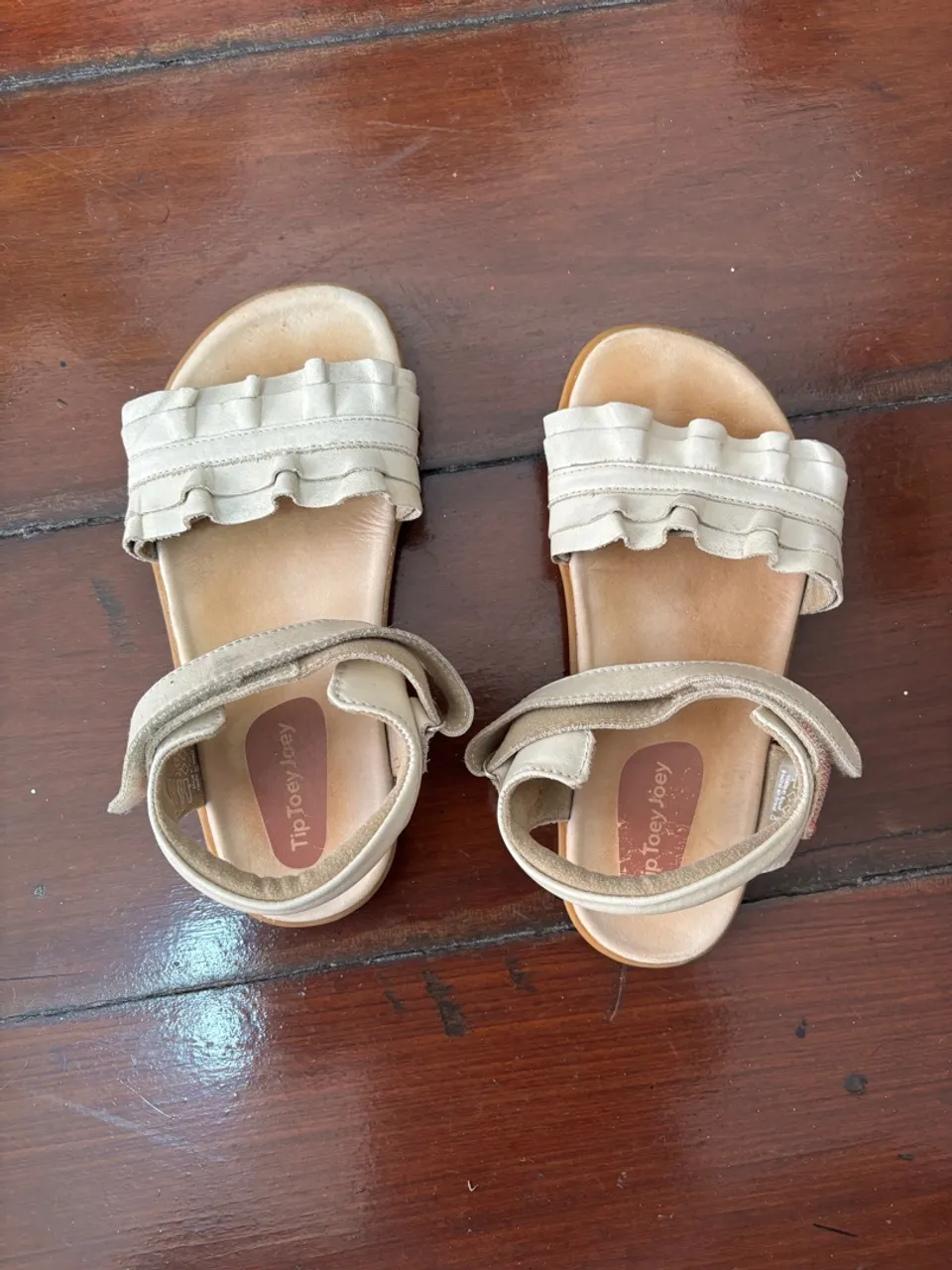Sandálias Tip Toey Joey número 27- Conforto e Estilo para sua Filha