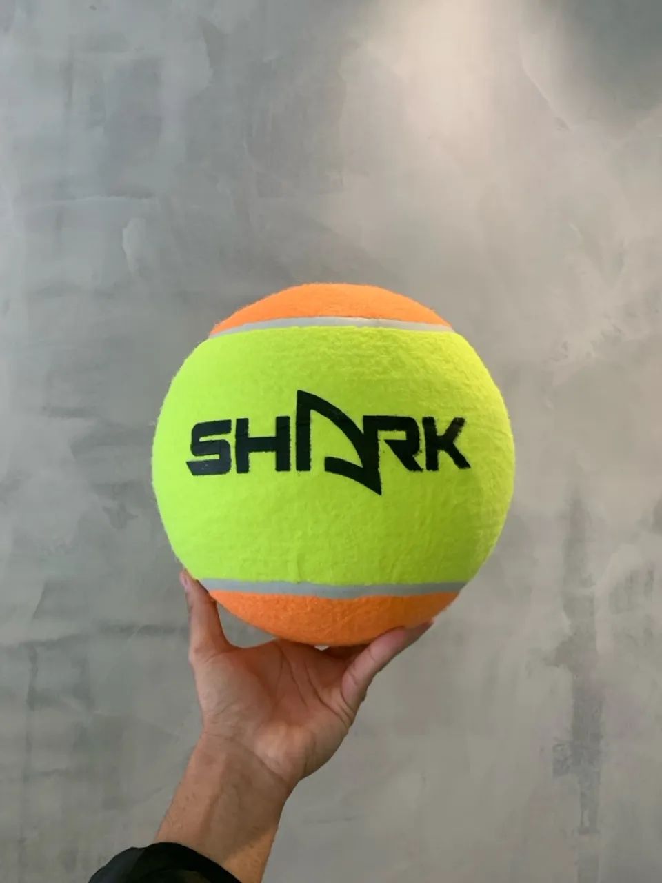 Bola de Tênis Vôlei Gigante Shark