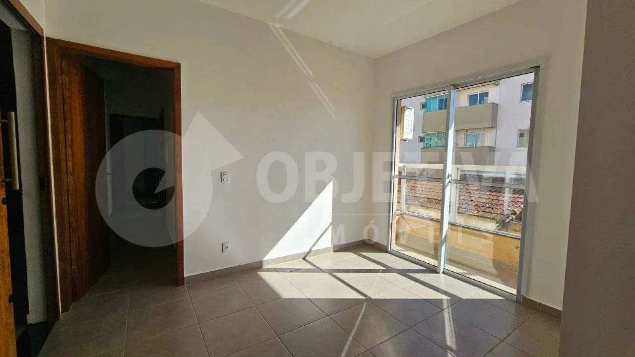 Apartamento para aluguel, 2 quartos, 1 suíte, 1 vaga, SANTA MONICA - UBERLANDIA/MG - Foto 3