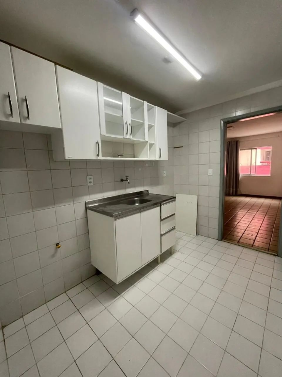 Alugo 1/4 revertido para 2 no Costa Azul - Foto 9