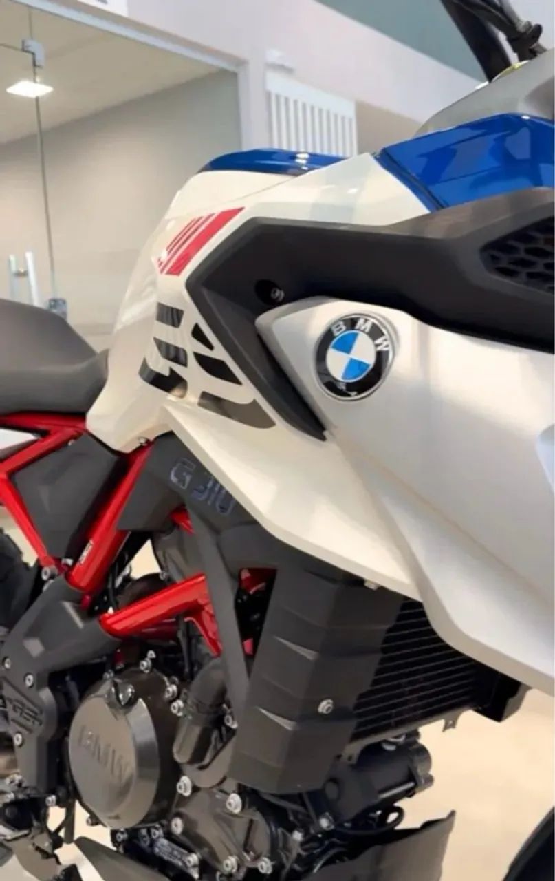 Vendo moto BMW G310 Financiada ZERO KM - Foto 4