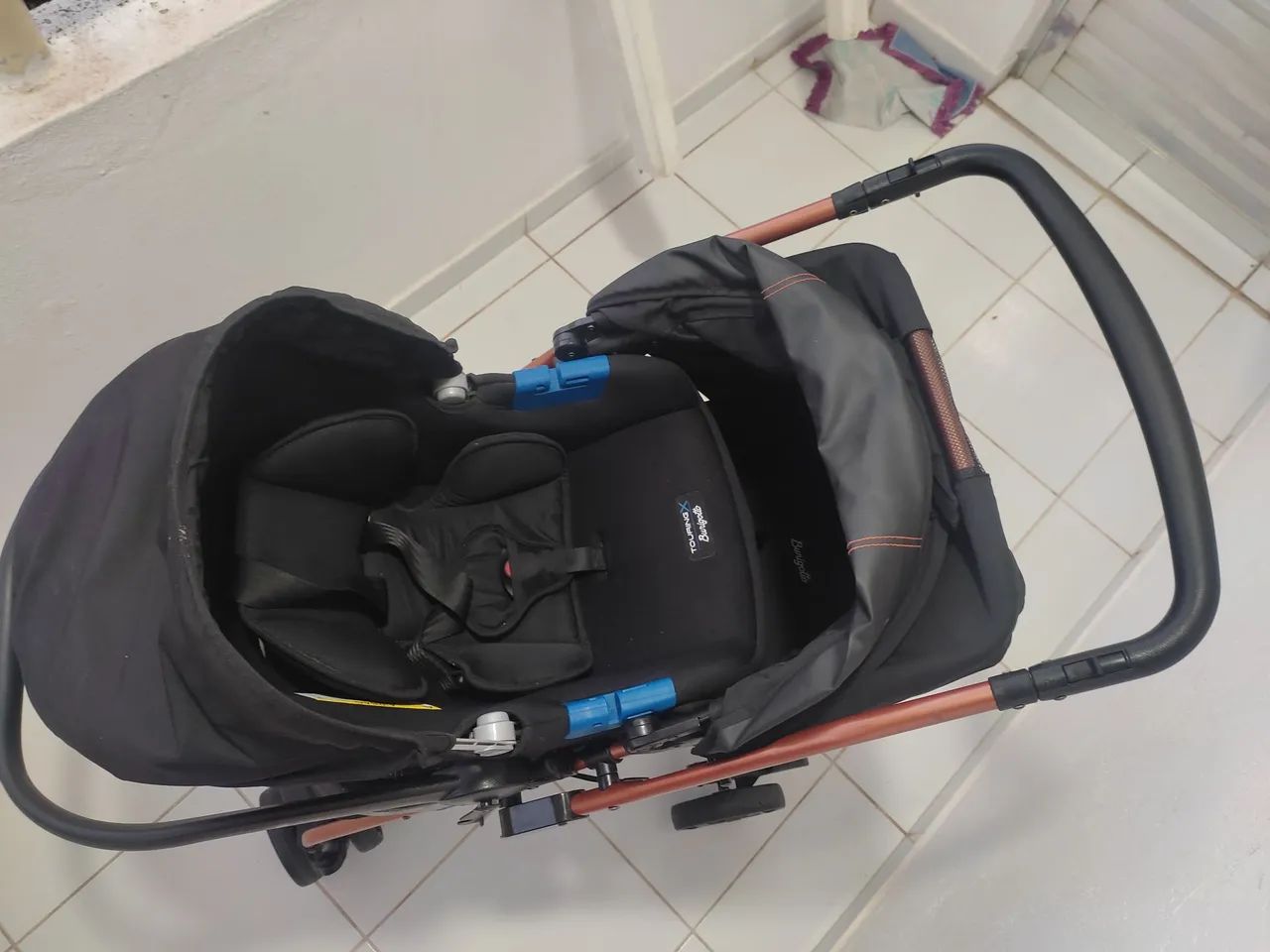 Carrinho de bebê + bebê conforto  - Foto 5