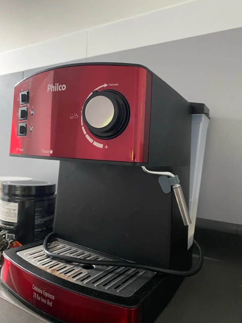 Cafeteira Expresso e cápsulas Philco 20 Bar Inox Red