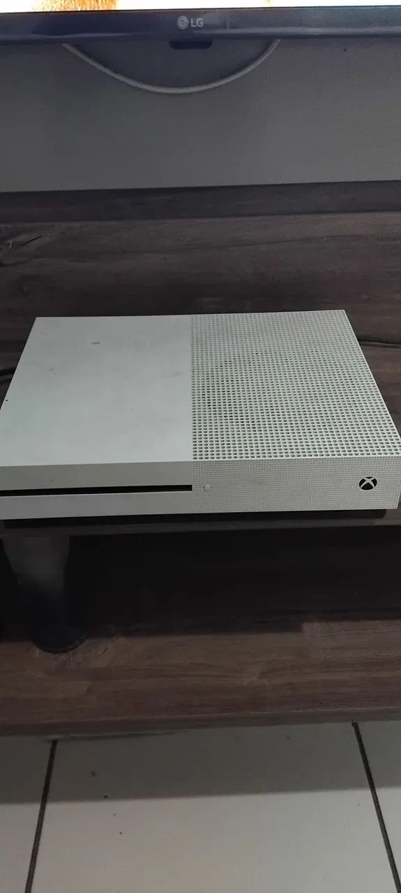 X box one 1 GB64167737153153122