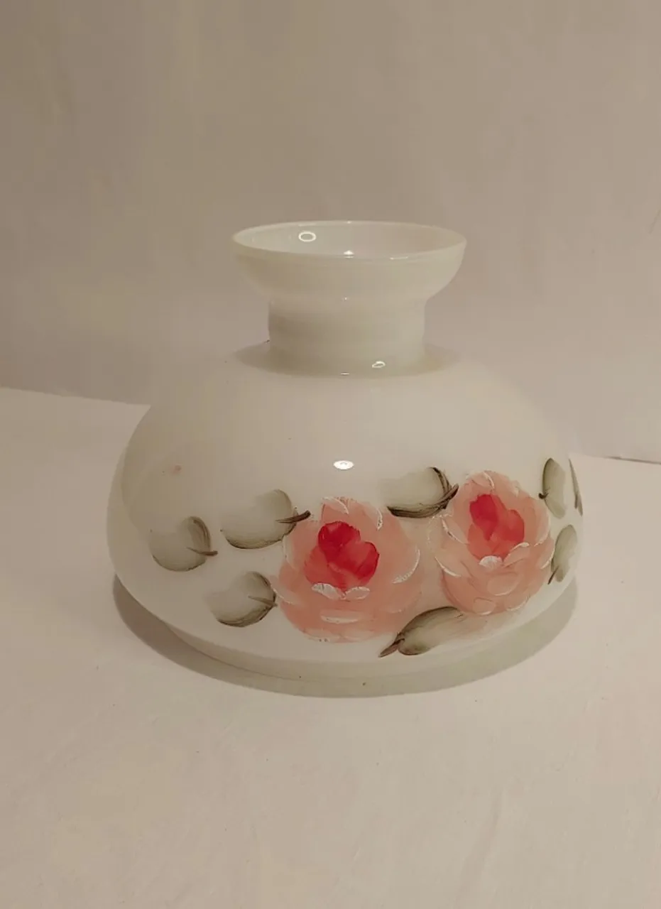 CÚPULA de VIDRO Leitoso Pintado. 16,5cm de Diâmetro.
