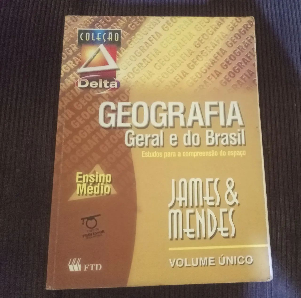 Livro  - Foto 2