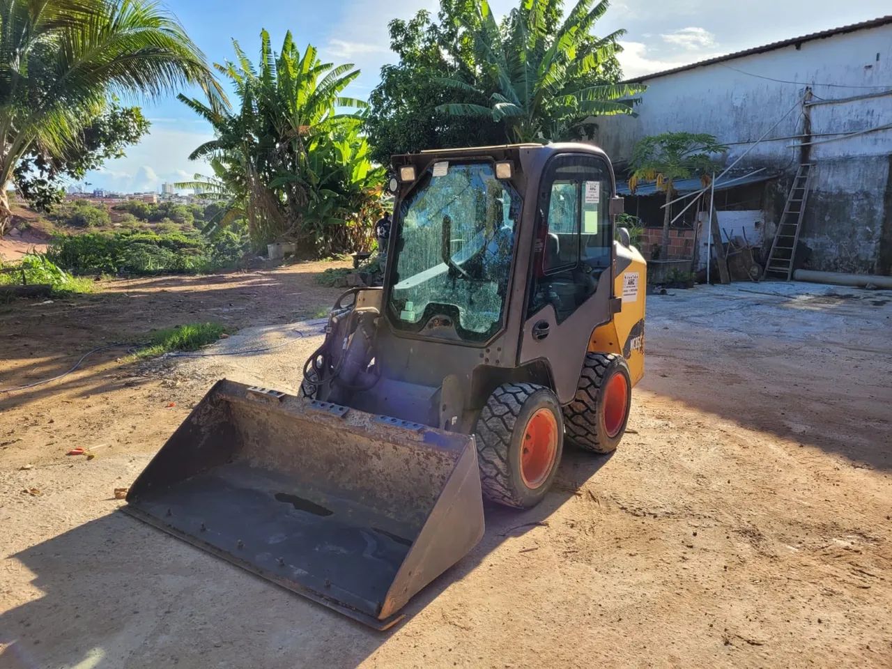 Volvo MC85E -  Minicarregadeir - Foto 5