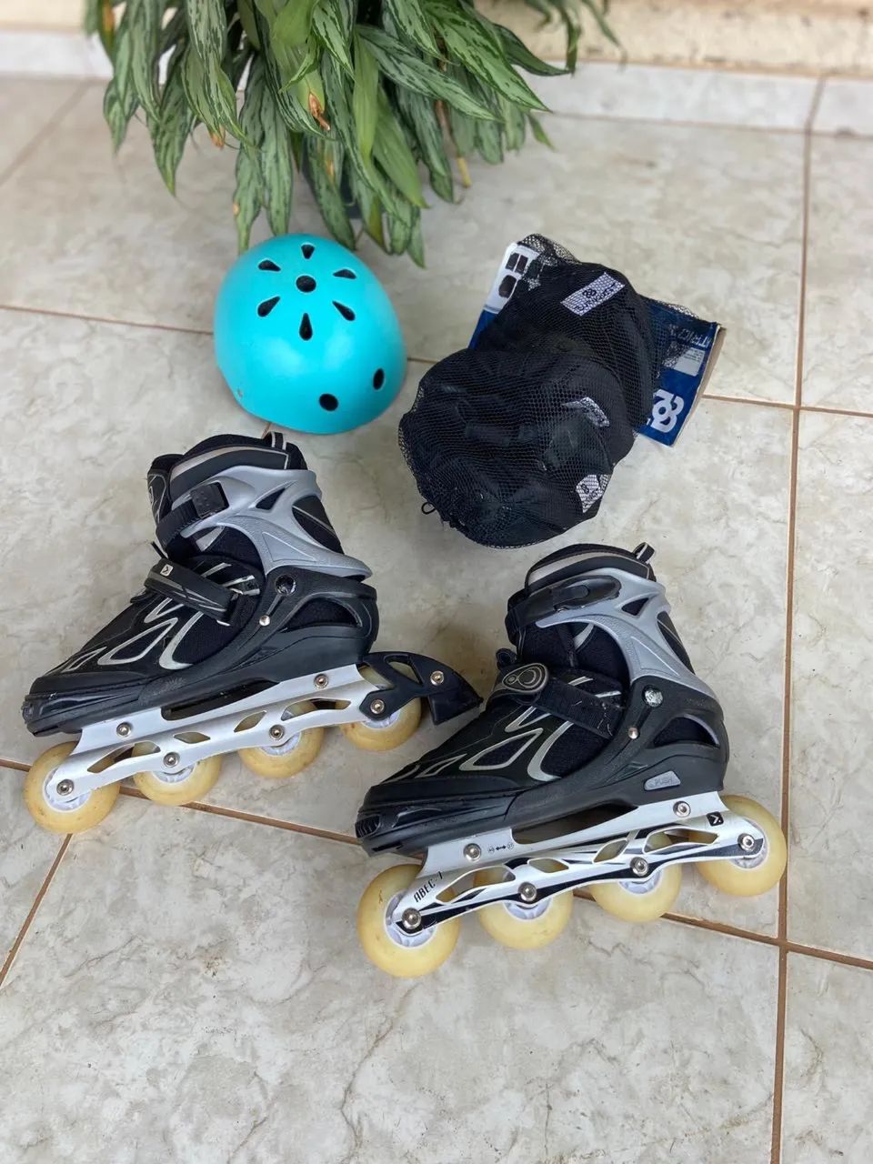 Roller Skates64840796741379122