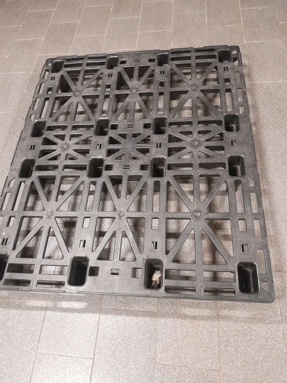 Pallet64363605842434120