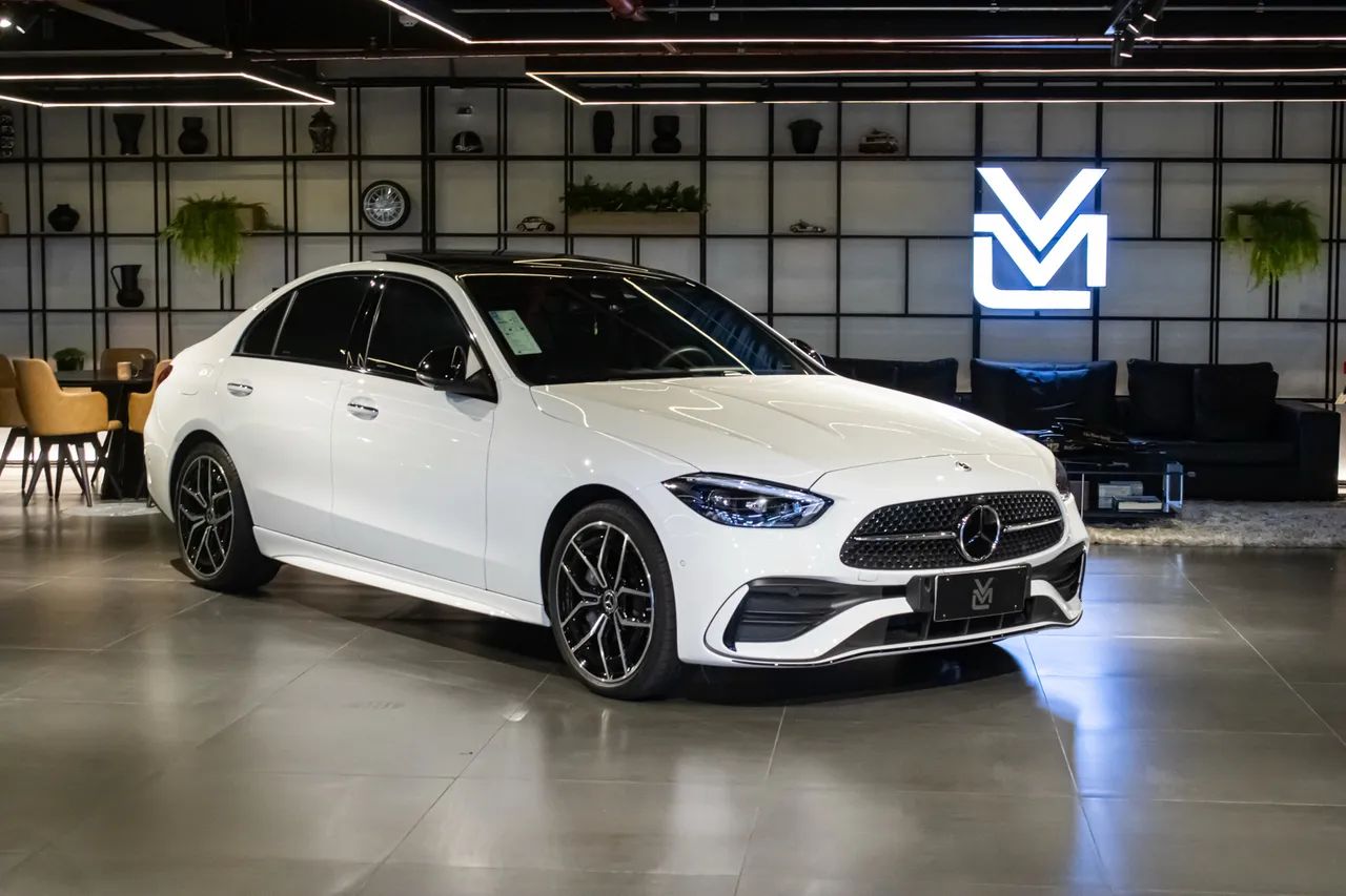 Mercedes-Benz C-300 AMG Line EQ Boost 2.0 TB Aut. 2025
