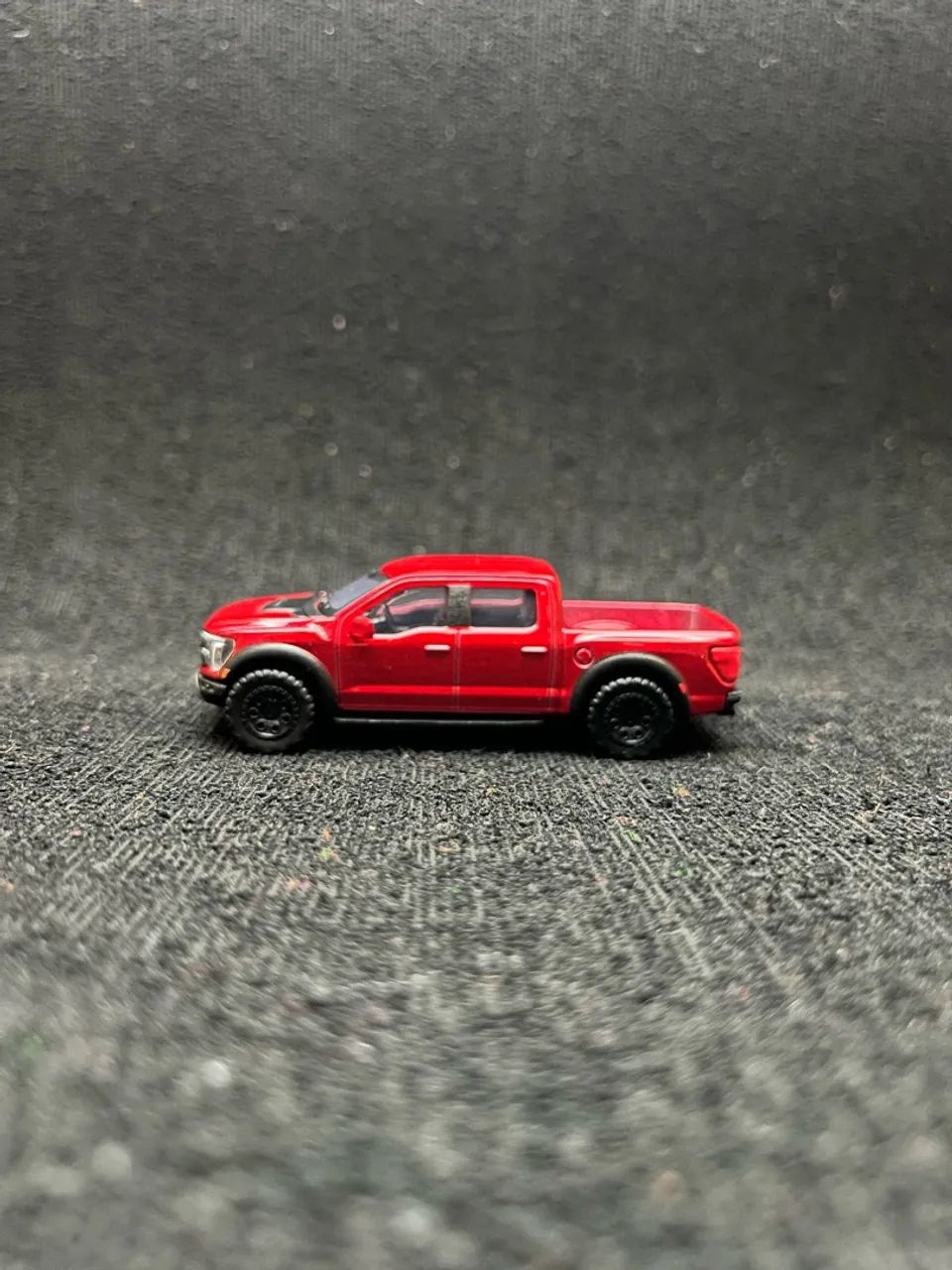 Miniatura F-150 Raptor da Burago  - Foto 3