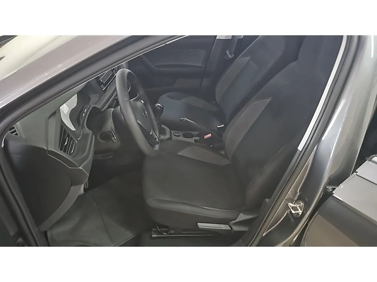 Volkswagen Polo Track 1.0 Flex 12V 5p, foto 10 de 20