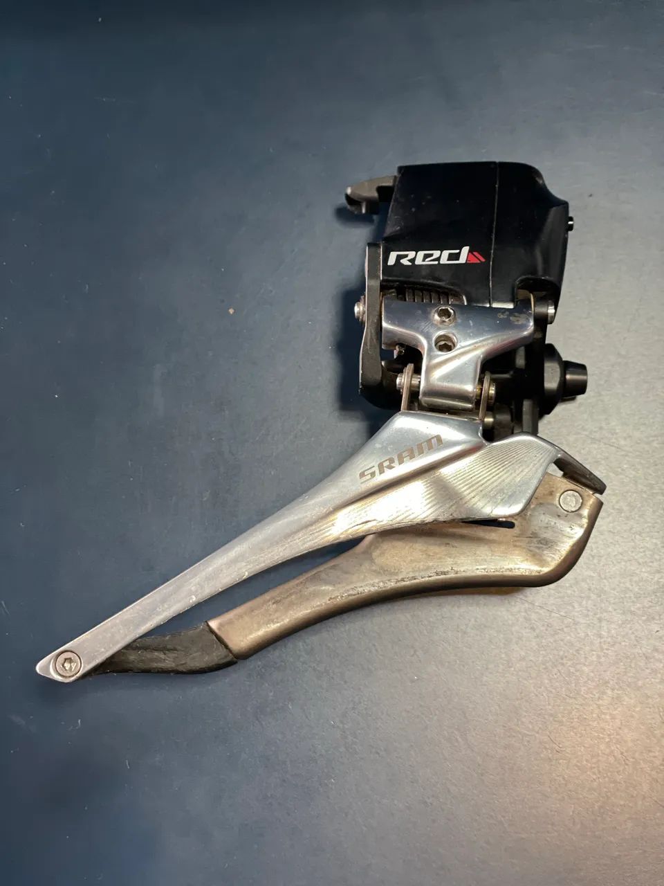 Câmbio dianteiro SRAM RED e-tapi (seminovo)