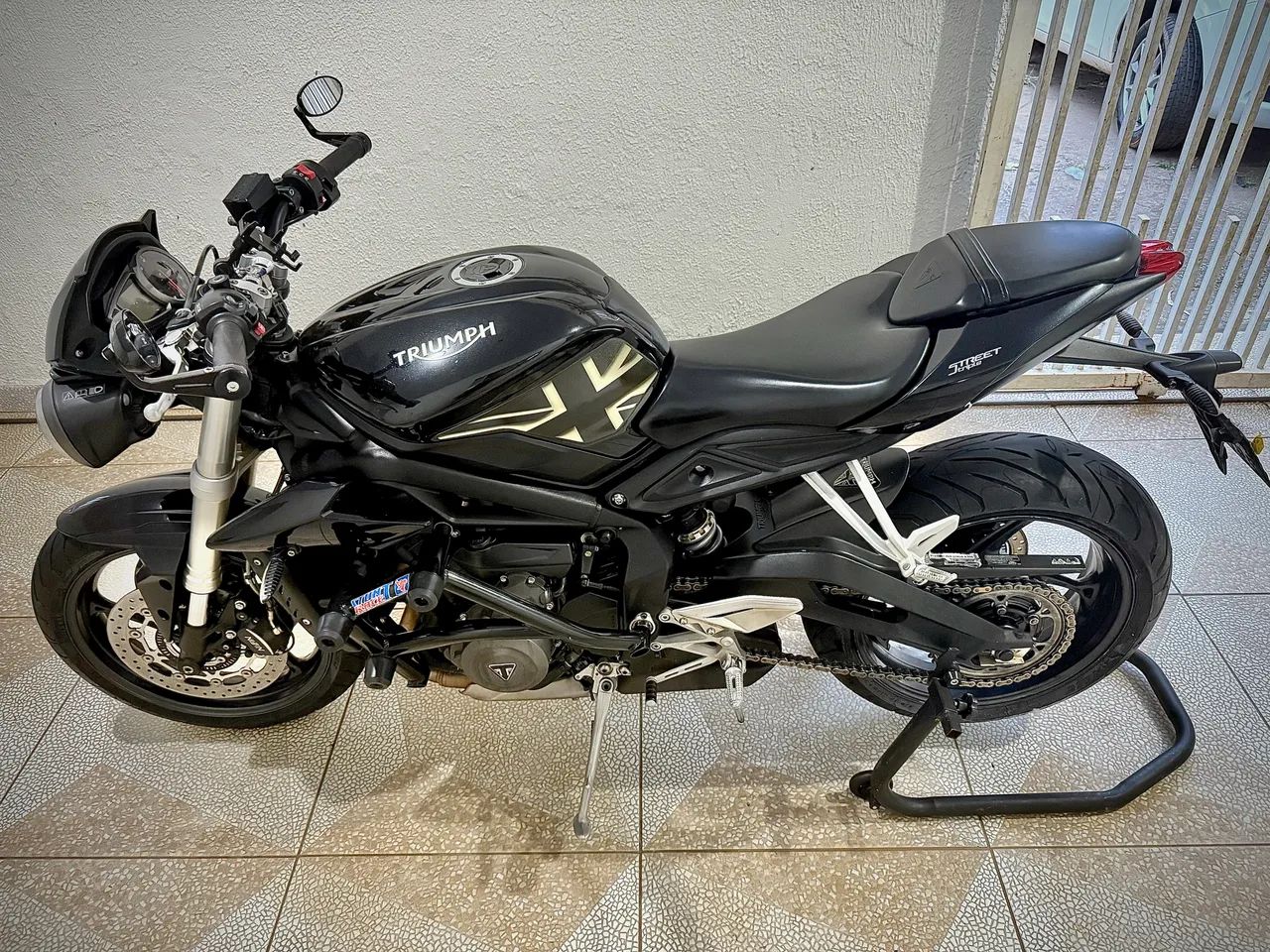 Triumph Triple 765 S 2018 - 1491756481 | OLX
