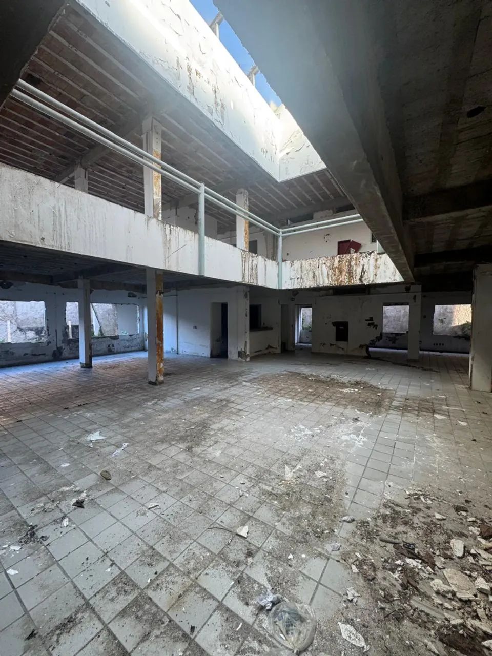 Oportunidade Comercial na Ribeira  Prédio de Esquina com Alta Visibilidade! - Foto 3