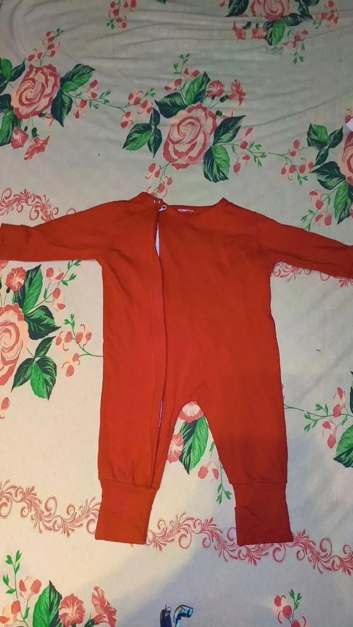 Lote de macacão menina - Foto 4