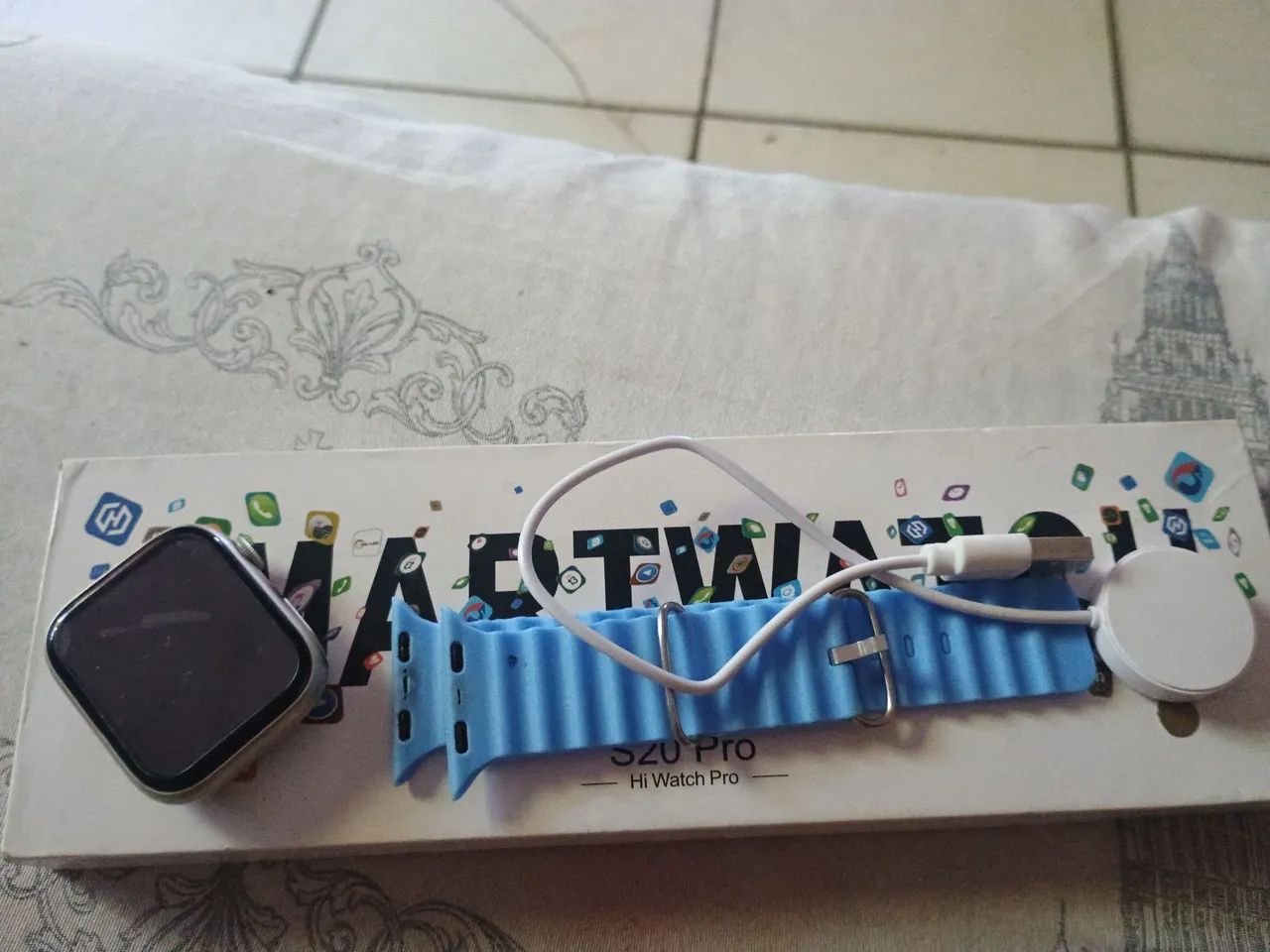 Relógio smartwatch 