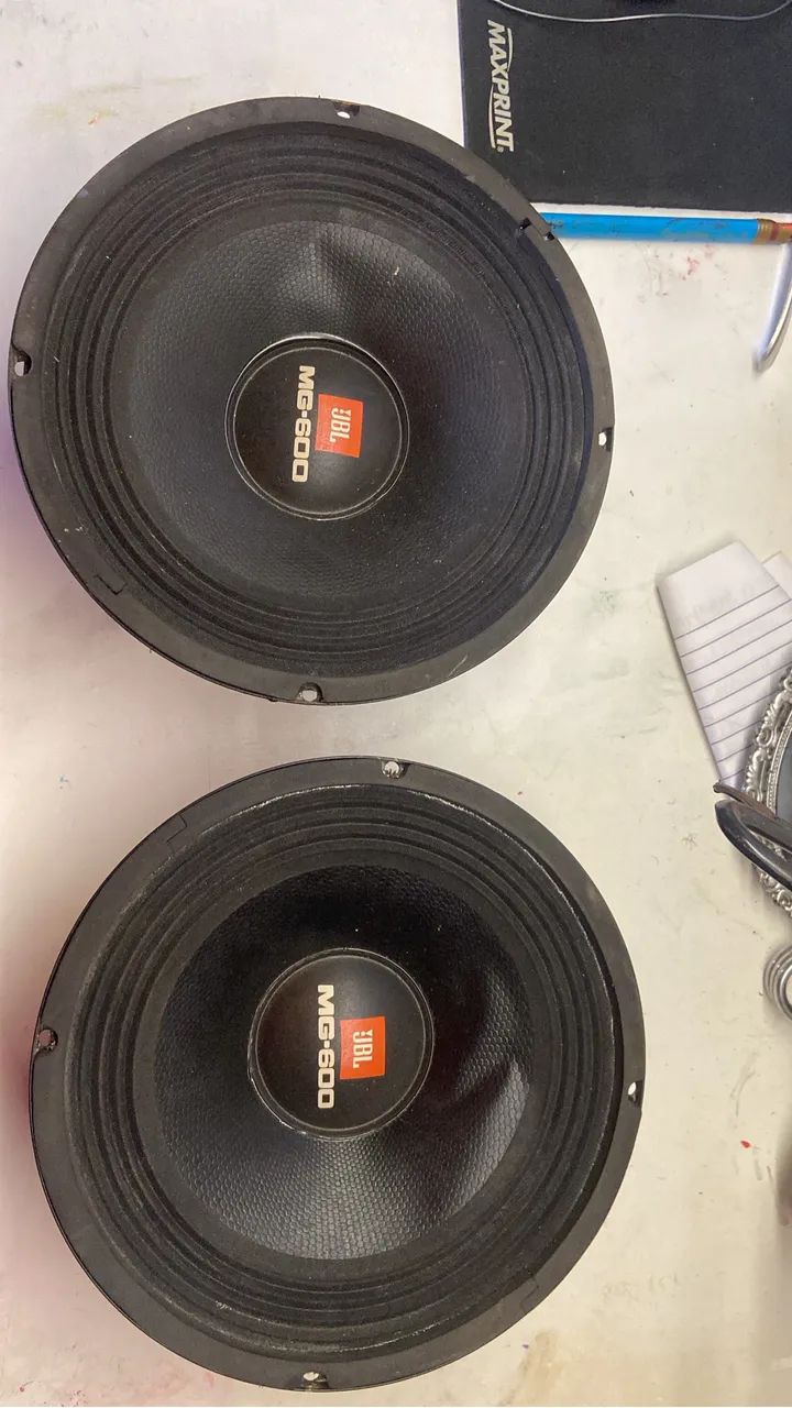 Jbl mg600 de 8Pol e 300 RMS (Par) - Foto 2