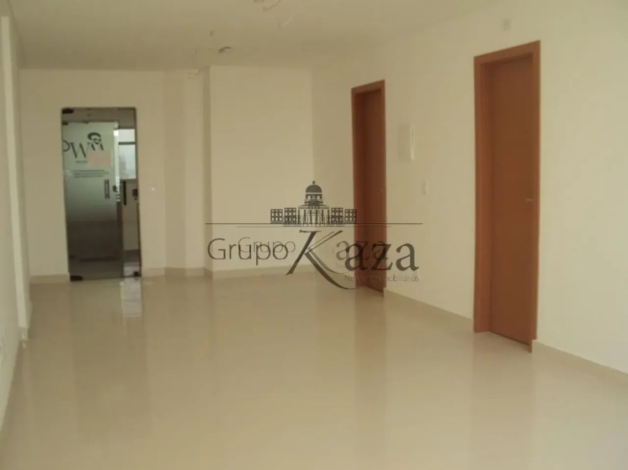Oportunidade - Sala Comercial - Centro - Comercial Edifício Oswaldo Cruz - 46m².