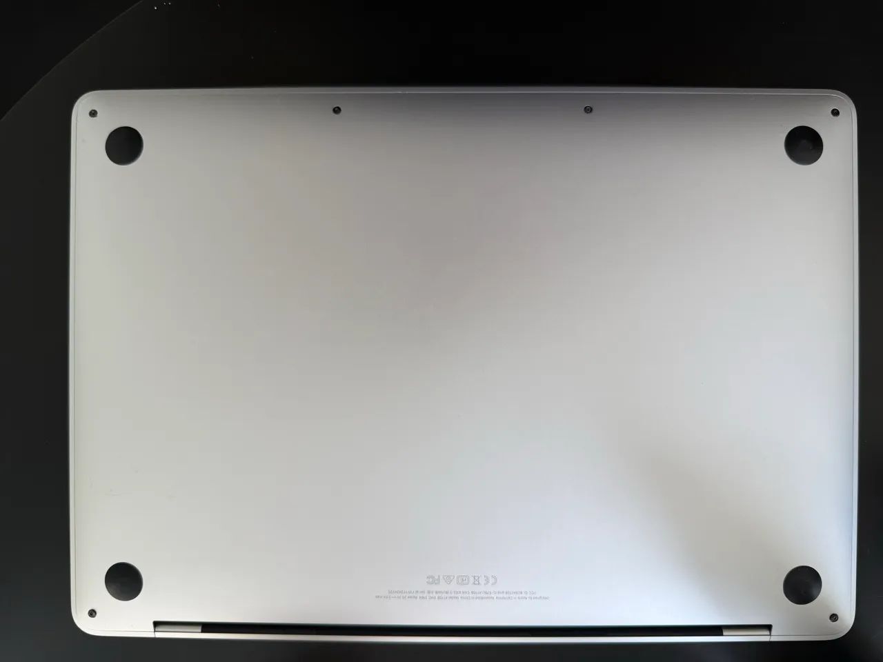 MacBook Pro 13? A1708 ? 256GB SSD / 8GB RAM ? Leia a Descrição