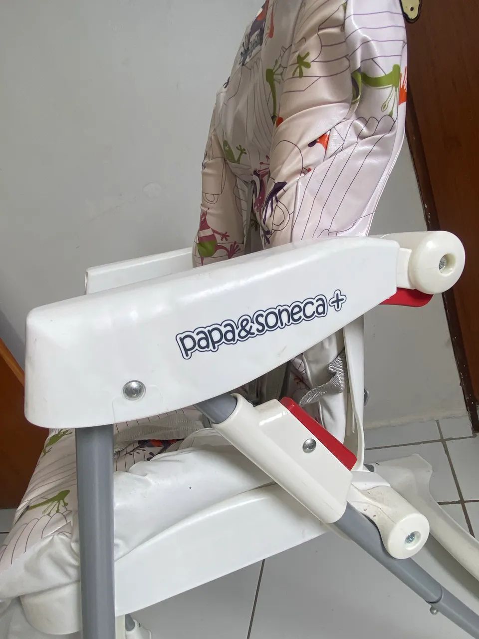 CADEIRA DE ALIMENTAR ( PAPA e SONECA ) - Foto 3