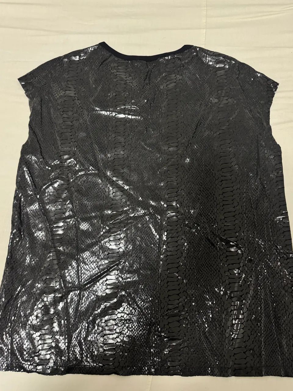Blusa pelo de cobra- Lelis Blanc  - Foto 3