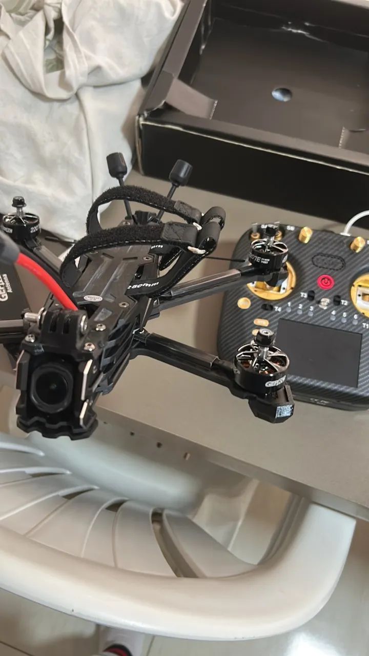 GEPRC Vapor 5 DC COM O4 PRO 6S 1950KV ELRS GEMINI + GPS (SEMINOVO) - Foto 2