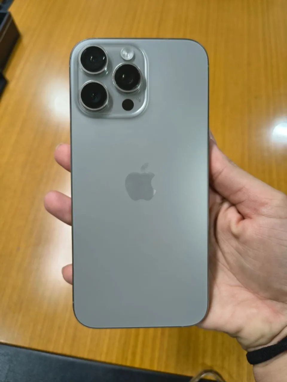 iPhone 16 Pro Max 256GB - Impecável - Foto 2