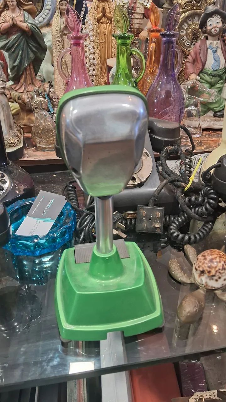 Microfone de Mesa da Marca Motorola  vendemos como decoração  - Foto 2