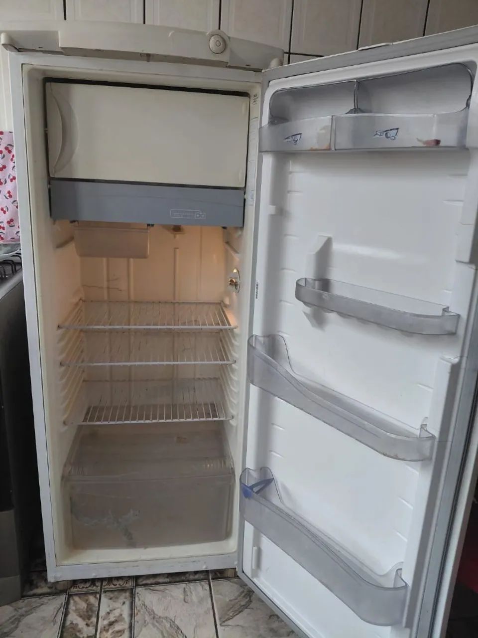 Vendo Geladeira Consul  - Foto 3