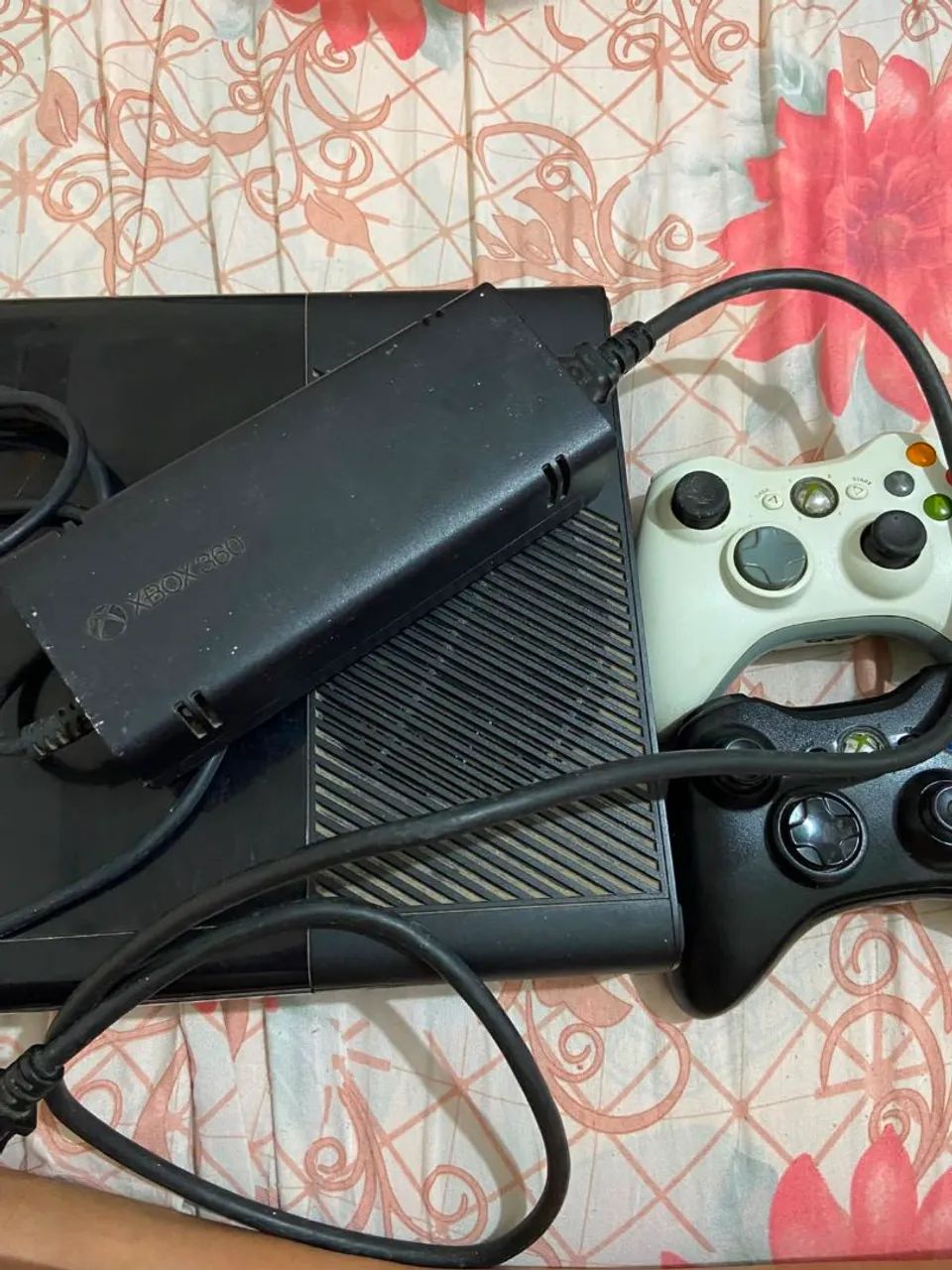Xbox 360 (travado) - Foto 3