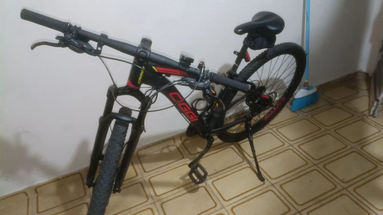 Bicicleta aro 29 Oggi 24v