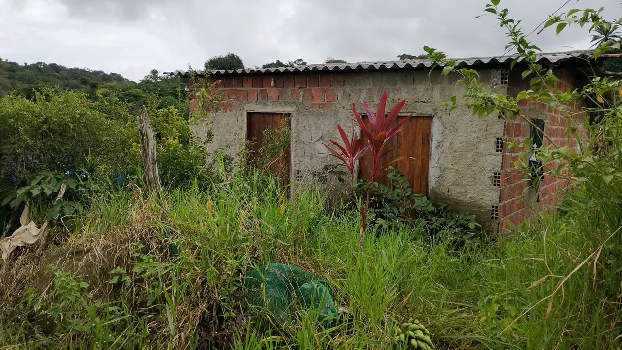 Casa à venda próx ao reserva shopping 