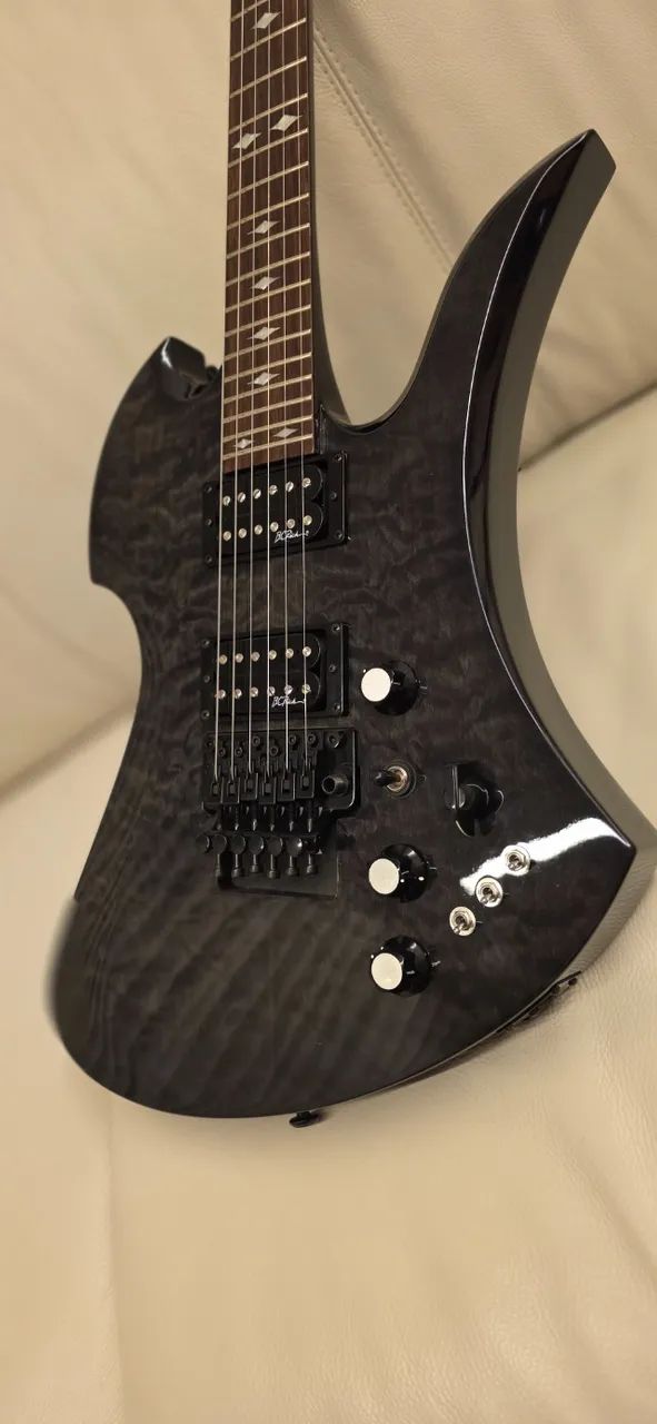 Guitarra B.C. Rich Monckingbird TransGreen  - Foto 4