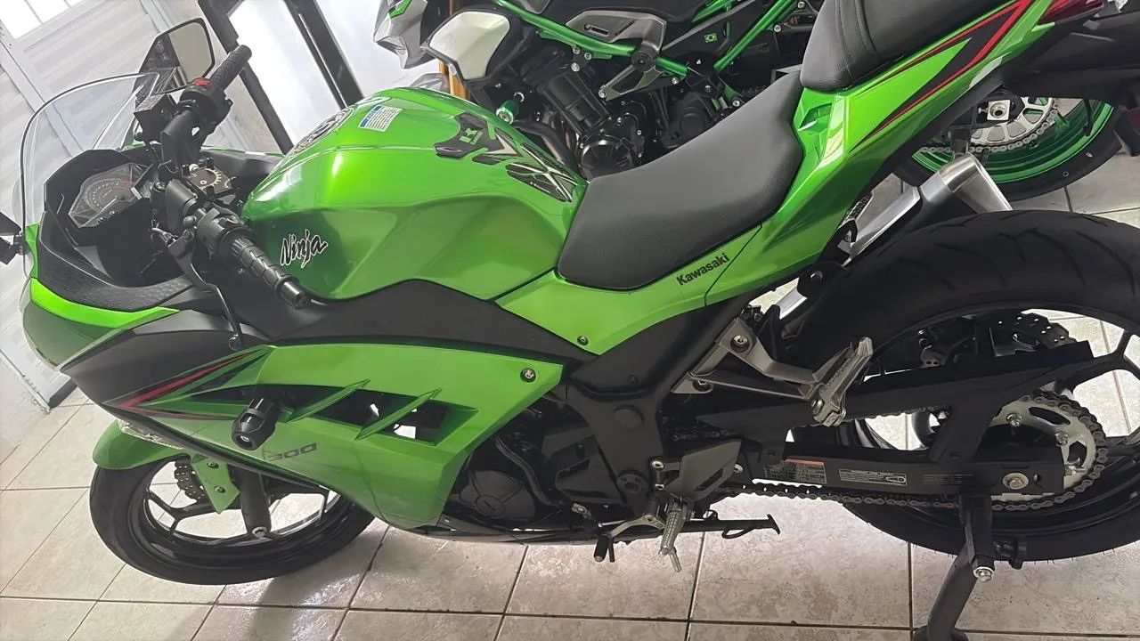 Ninja 300 Abs  - Foto 3