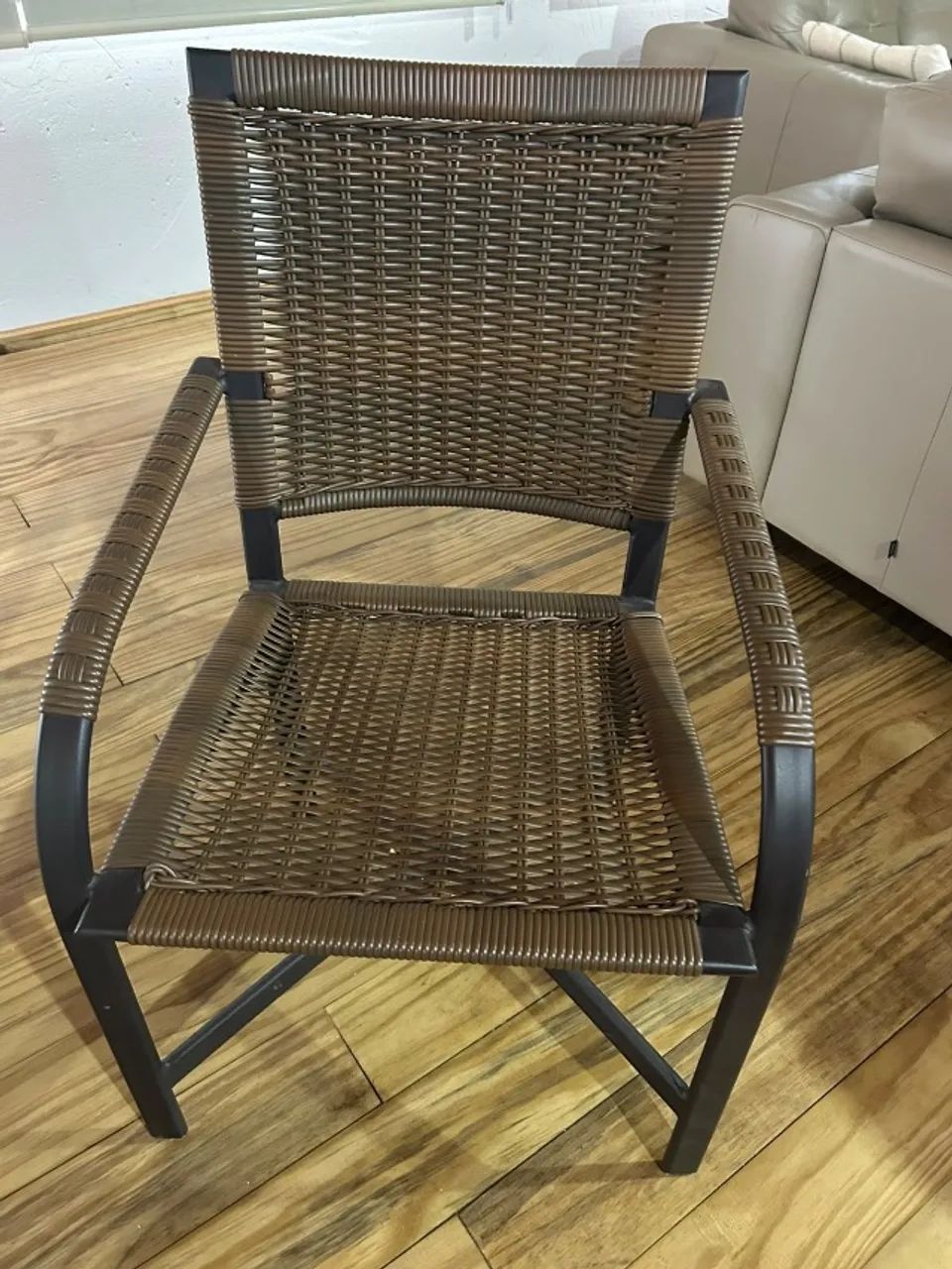 Mesa com cadeiras  - Foto 2