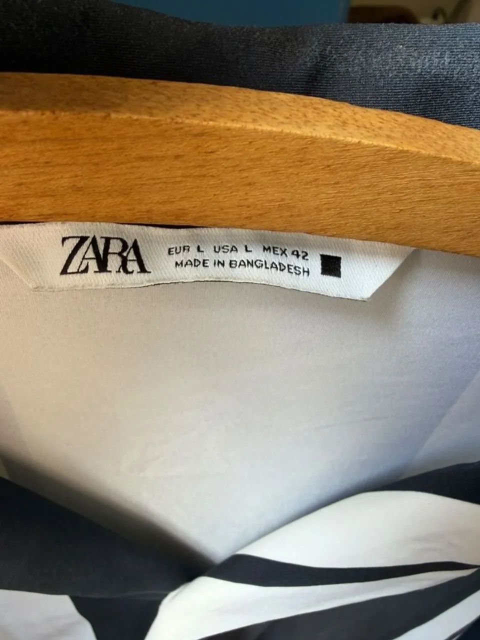 Camisa Zara Listrada (Tam: G) - Foto 3