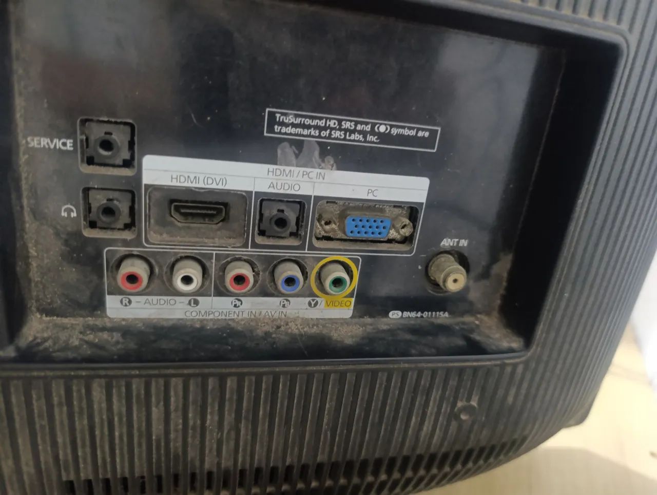 Tv Monitor Samsung 22 polegadas HDMI e VGA LN22B350F2 (sem pé) - Foto 4