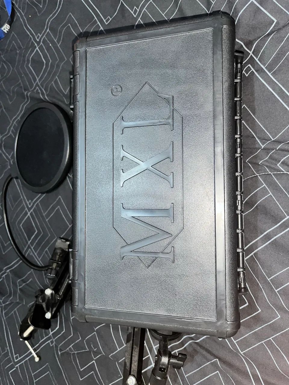 Microfone MXL 990
