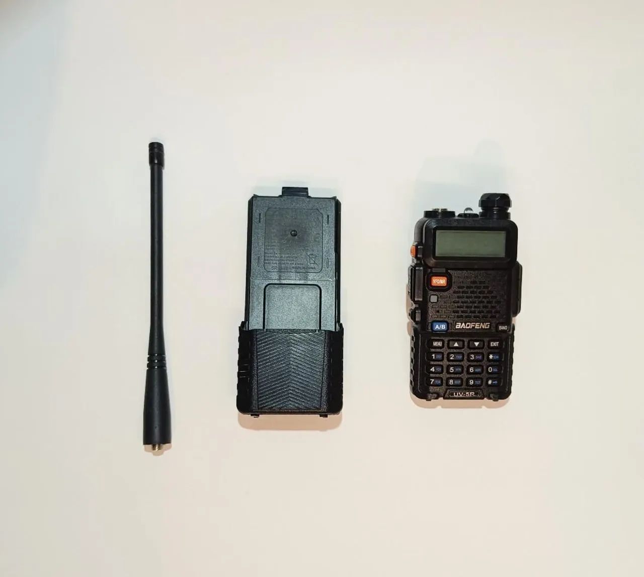 Rádio Comunicador Baofeng UV-5R com Bateria Estendida  - Foto 2