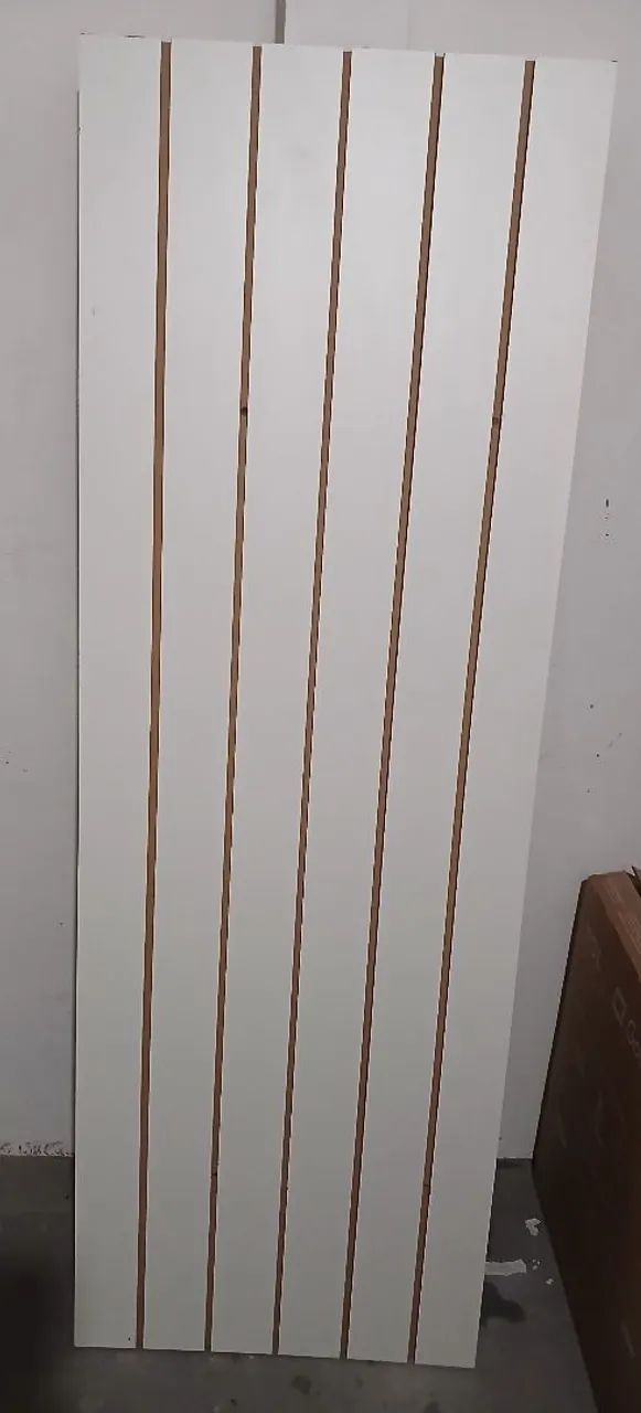 Painel canaletado com ganchos - Foto 2
