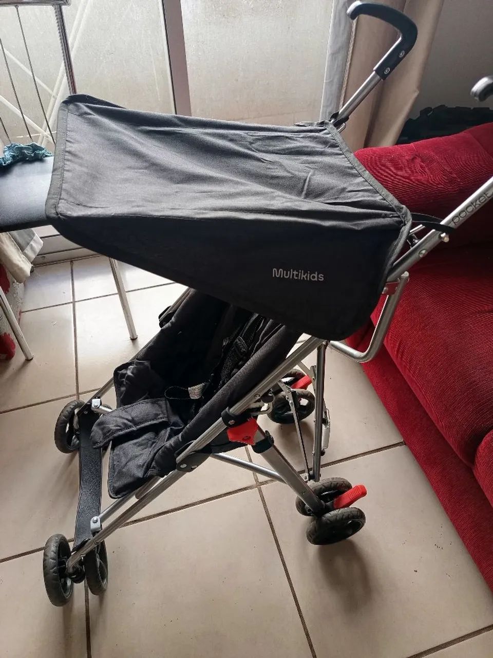 Carrinho bebê portátil
