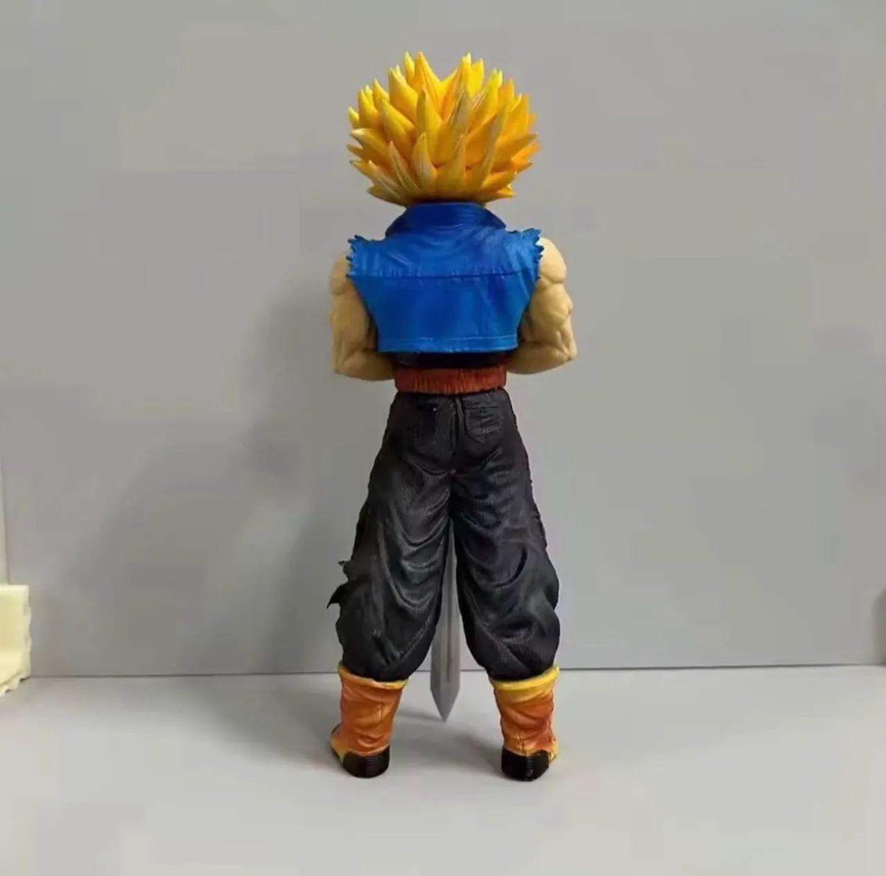 Estatueta Trunks super sayajin - Foto 3