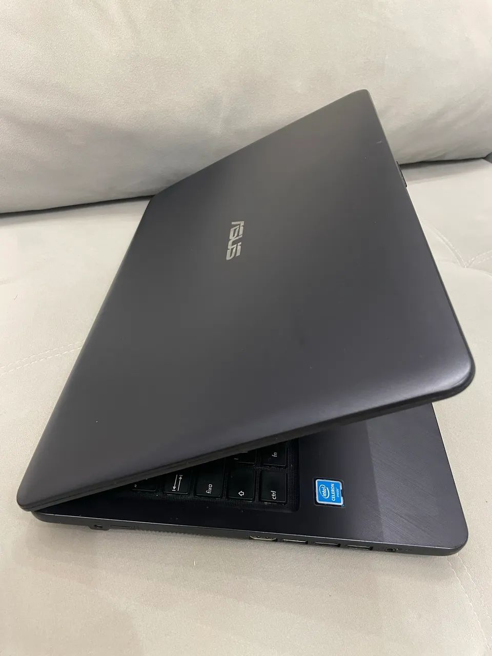 Notebook Asus Celeron/ SSD 128GB/ SEM DEFEITOS - Foto 5