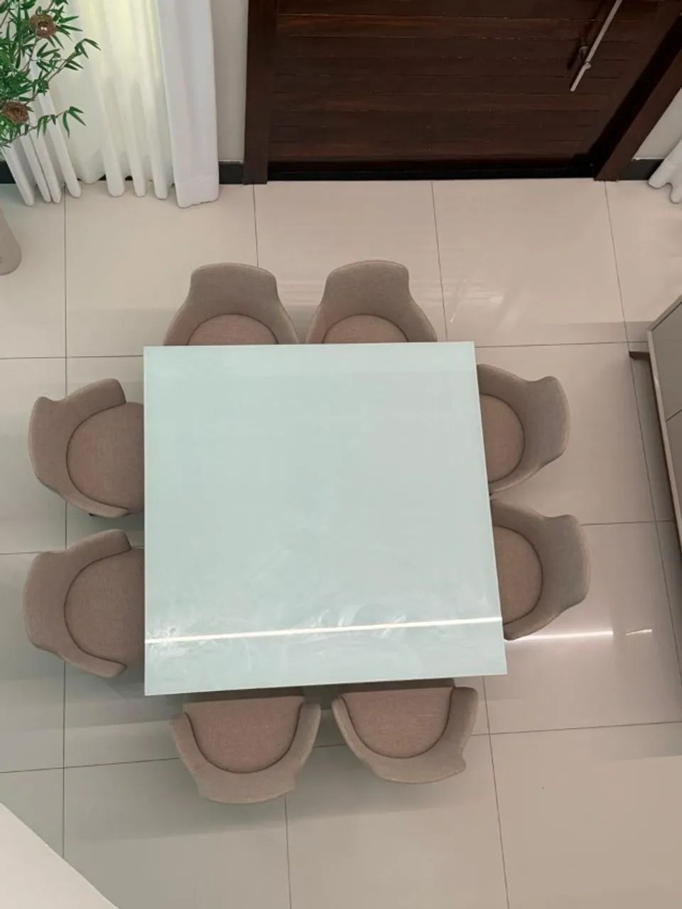 Mesa de Jantar Obs: Não inclui às Cadeiras - Foto 4
