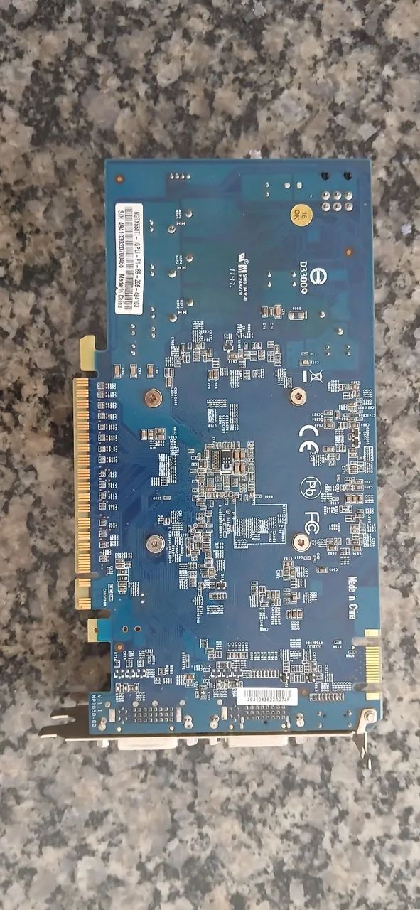 GTX 550 TI 192 BIT - Foto 2