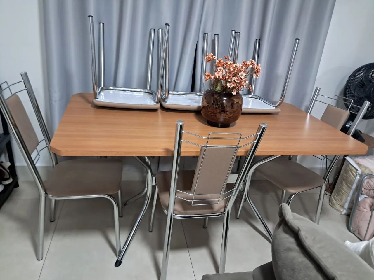 Mesa de 6 cadeiras - Foto 5