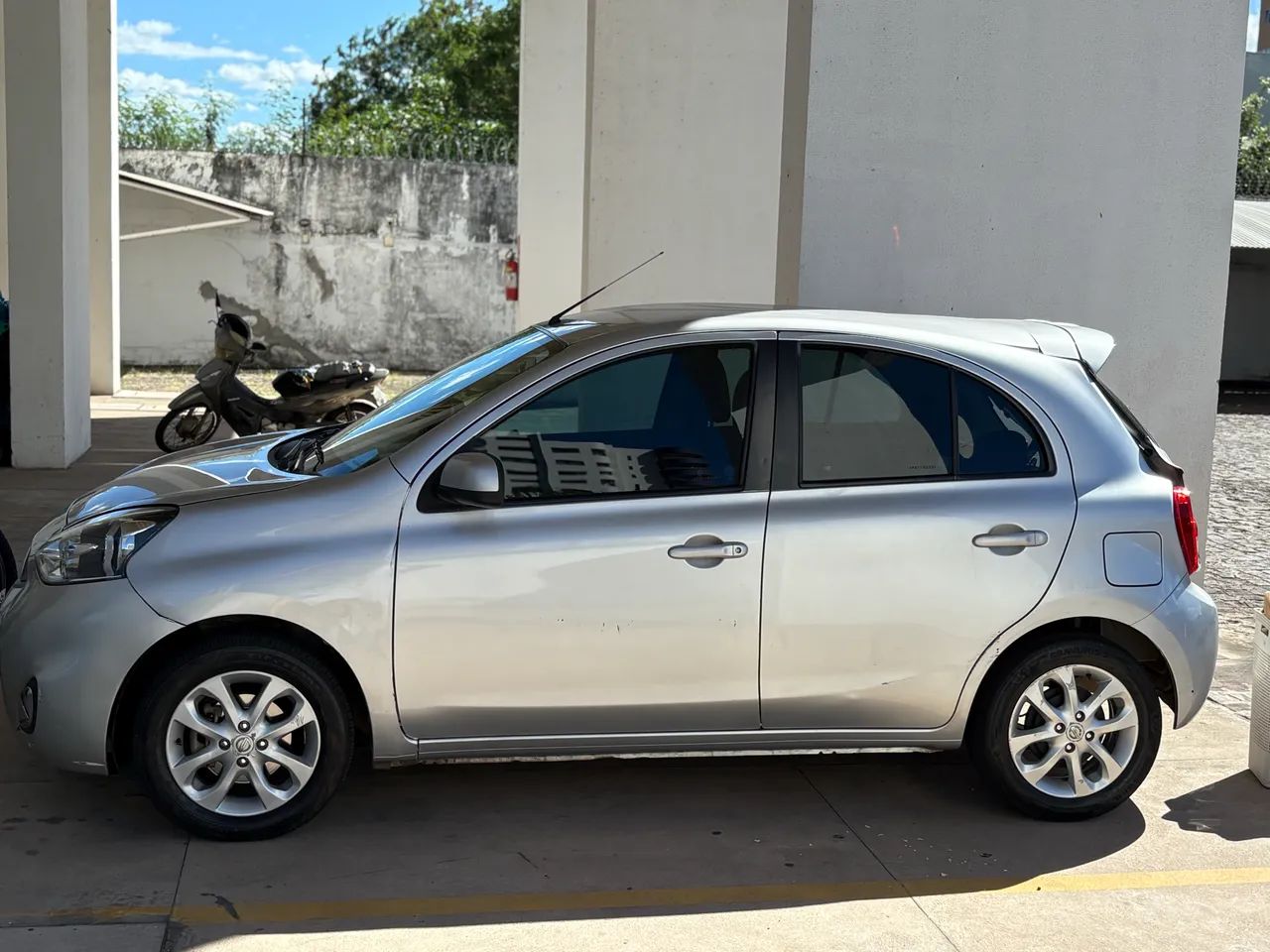 Nissan March MARCH SV 1.6 16V Flex Fuel 2015